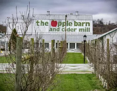 the apple barn and cider mill